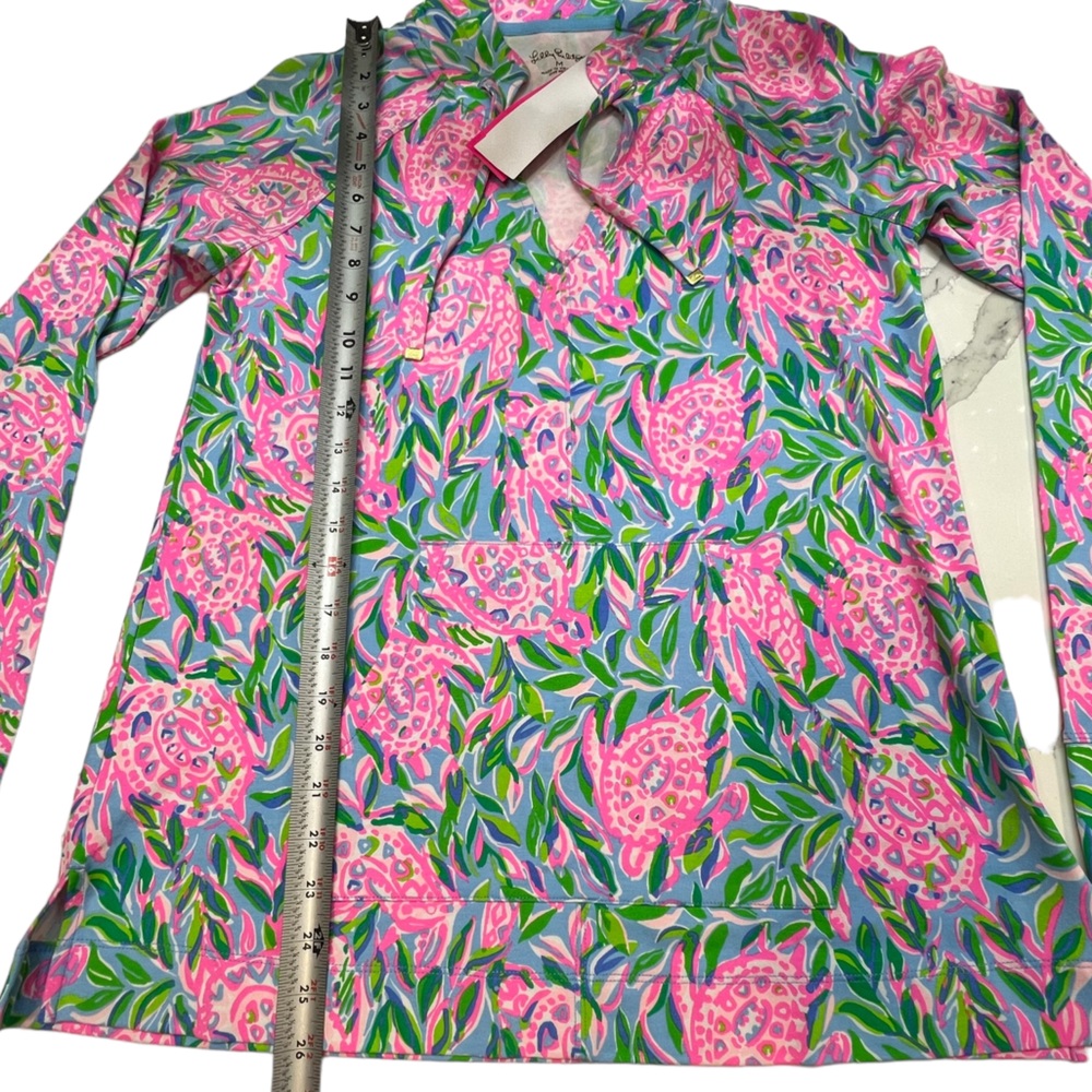 Lilly Pulitzer UPF 50 Luxletic Cassi Popover LPB3-28 - Picture 4 of 6